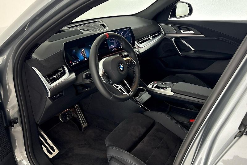 BMW X2 M35i xDrive - fotka 6 z 24