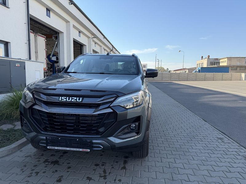 Isuzu D-Max (2026) Double Cab 2,2l V-CROSS A/T - fotka 5 z 20