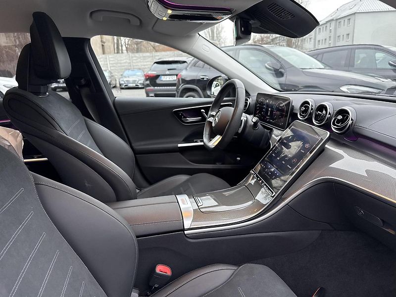 Mercedes-Benz Třídy C C 220d 4MATIC Kombi - fotka 13 z 16