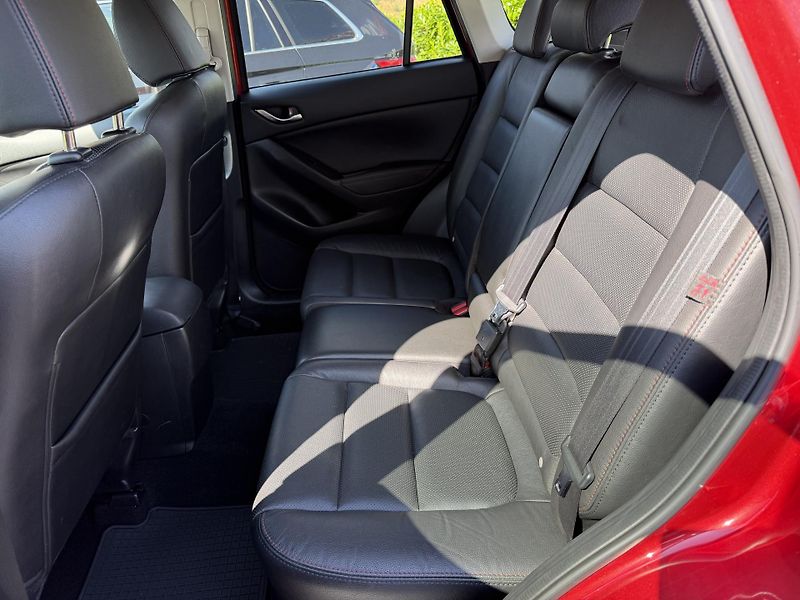 Mazda CX-5 (2014) 2.2 Skyactiv-D 129 kW/automat - fotka 11 z 20
