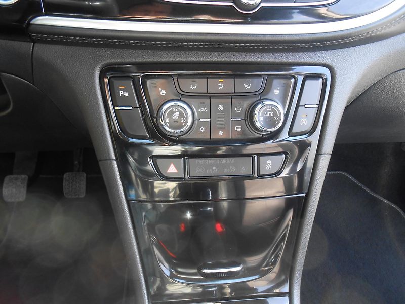 Opel Mokka X,1.6CDTi,KAMERA,Kůže,Navi - fotka 32 z 46
