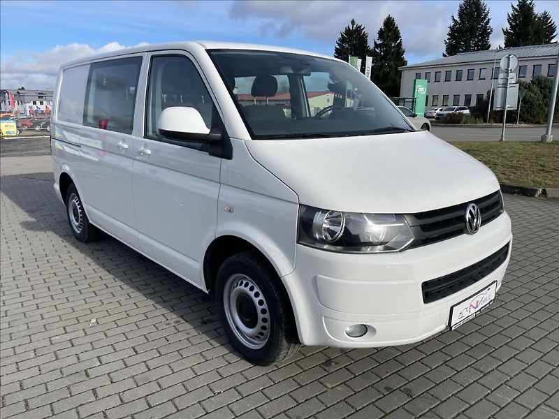 Volkswagen Transporter 2,0 TDi 75kw 6míst Tažné Klima - fotka 29 z 40