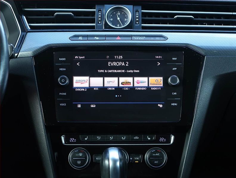 Volkswagen Arteon (2017) R-line 2.0 BiTDI 4Motion, 4X4 - fotka 12 z 32