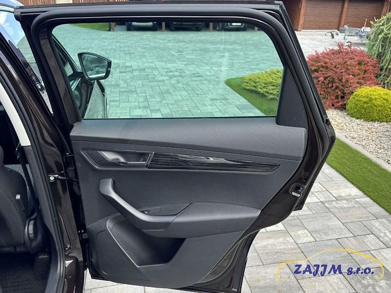 Škoda Karoq Style 1.5TSi 110kw DSG - fotka 41 z 43
