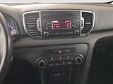 Kia Sportage (2017) 1.6 GDI - náhled 12