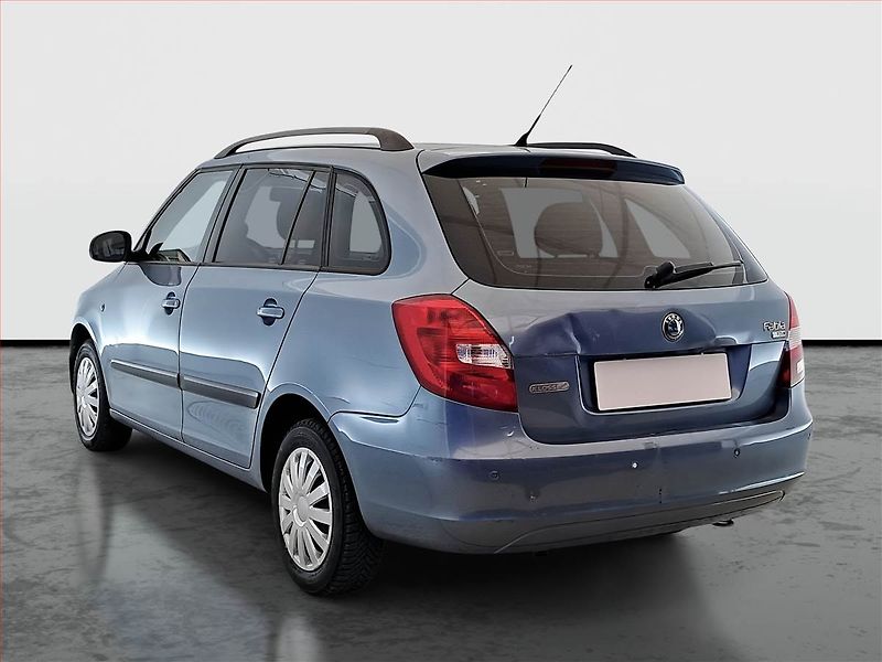 Škoda Fabia (2008) 1.4 TDI, Serv.kniha, po STK - fotka 4 z 15