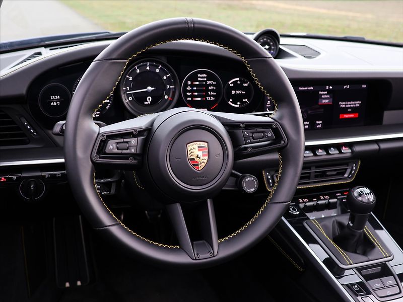 Porsche 911 Carrera S 3,0 B6 331kW 7MAN DP - fotka 28 z 50