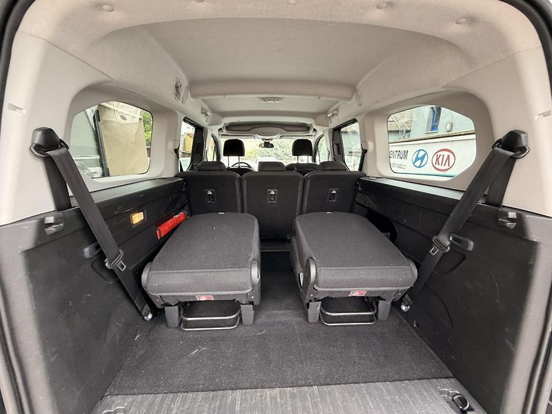 Toyota ProAce City Verso 1.2-7 MÍST-MOŽNOST VESTAVBY - fotka 5 z 23