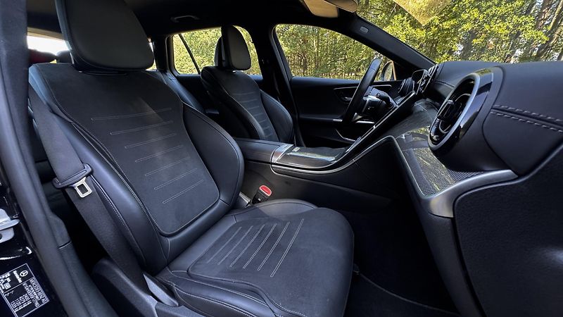 Mercedes-Benz Třídy C (2024) C220d, AMG, záruka - fotka 13 z 16