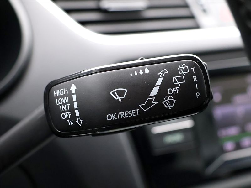 Škoda Octavia 1,6 TDI 81kW CZ Ambition Tažné - fotka 19 z 32