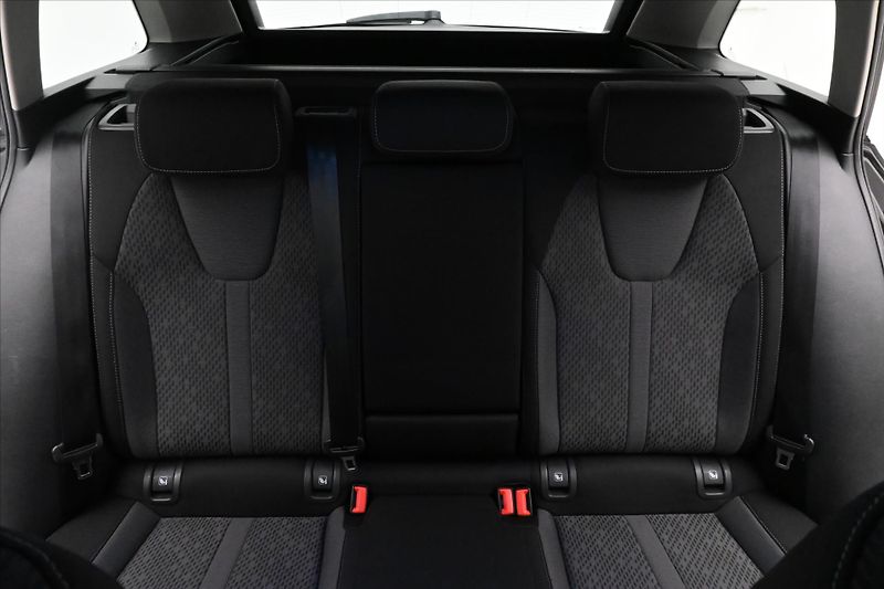 Škoda Octavia 2,0 TDI 110kW DSG Style Záruka - fotka 29 z 32