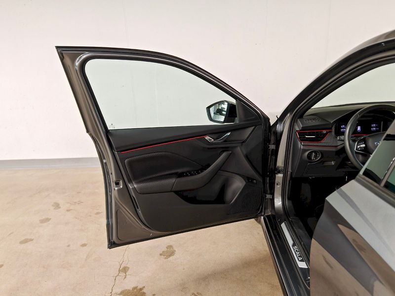Škoda Scala (2025) 1.5 TSI 110 kW DSG Monte Carlo - fotka 21 z 31