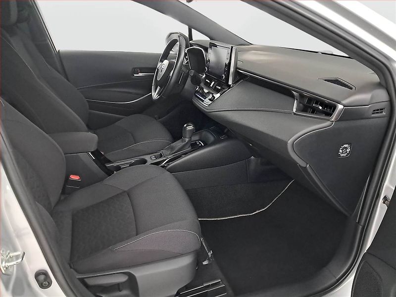 Toyota Corolla (2022) Active 2.0 Hybrid - fotka 9 z 20