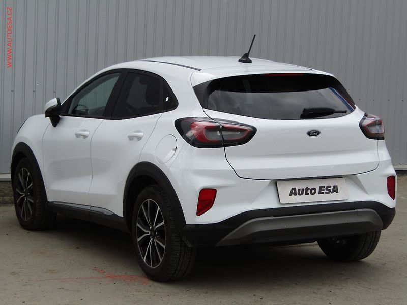 Ford Puma (2021) 1.0 EB, Titanium, LED, navi - fotka 6 z 19