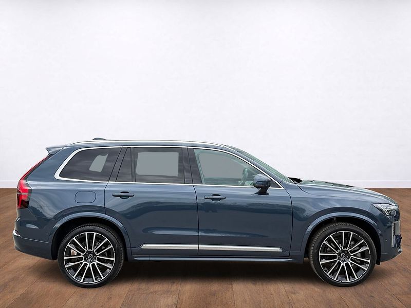 Volvo XC90 (2026) ULTRA T8, B&W, VZDUCH, MASÁŽE, - fotka 5 z 25