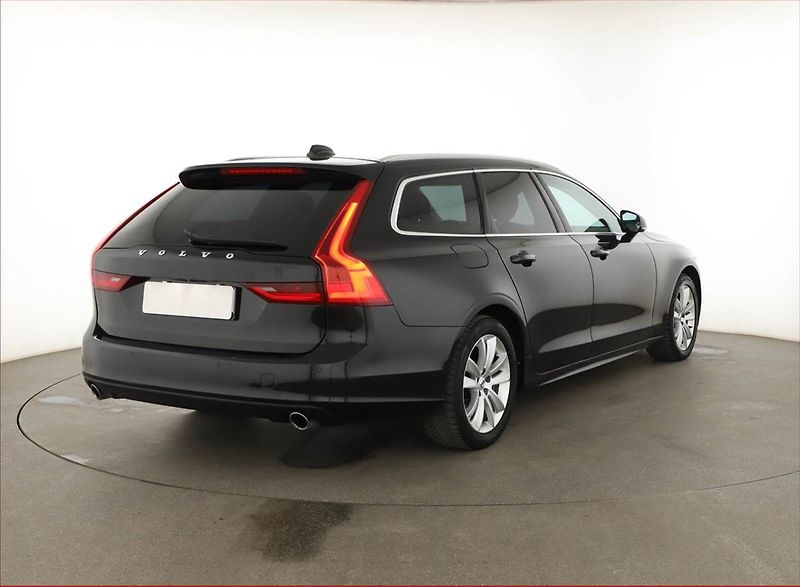 Volvo V90 (2019) D4, Automat, Kůže, Navi - fotka 5 z 18