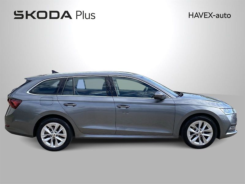Škoda Octavia (2023) Combi 2.0 TDI DSG Style + - fotka 30 z 32