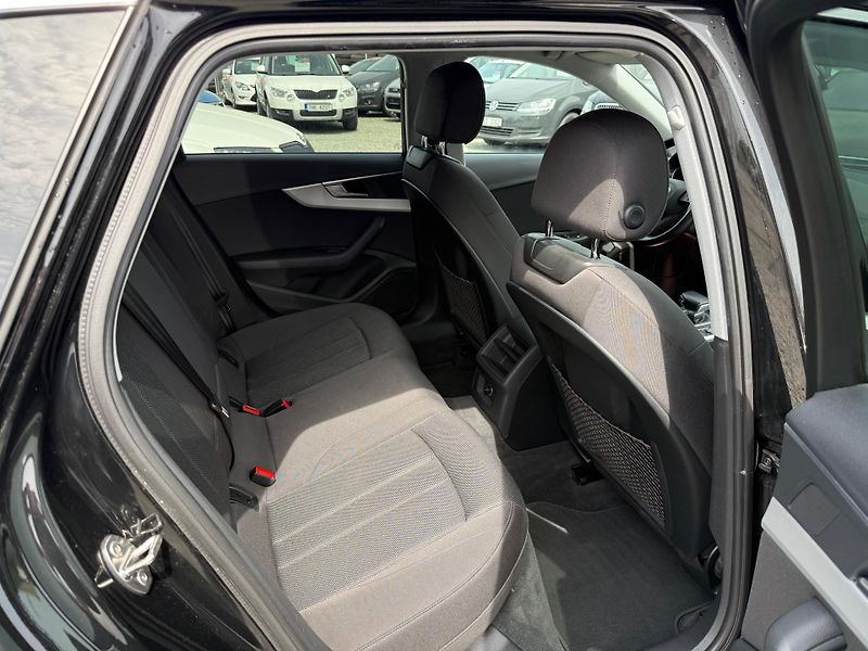 Audi A4 1.4 TFSI 110 KW AUTOMAT - fotka 11 z 13