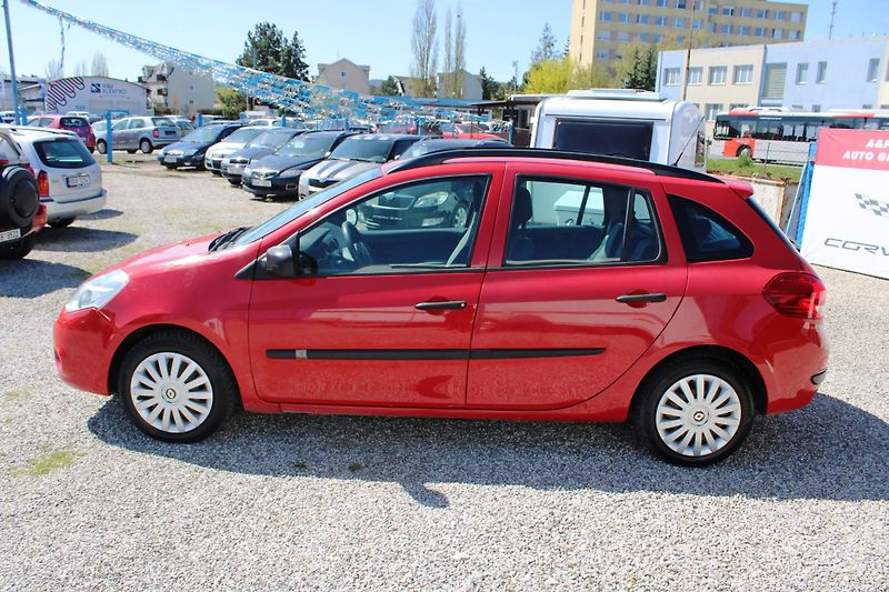 Renault Clio (2011) 1,2i EL.OKNA ABS SERVO CENTRÁL - fotka 4 z 16