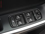 Volvo V60 (2015) 2.4 D4 Cross Country, AT - náhled 17