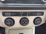 Volkswagen Tiguan (2010) 2.0 TSi R-Line 4x4 - náhled 15