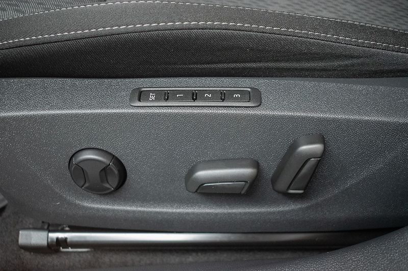 Škoda Octavia 1.5 TSI e-TEC*STYLE*DPH*ČR 1.M - fotka 16 z 40