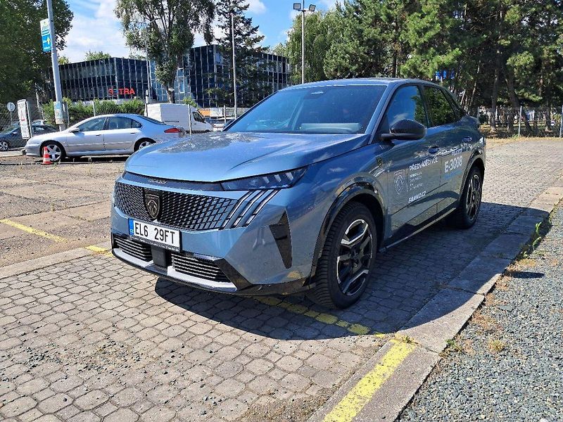 Peugeot 3008 3008 BUSINESS Hybrid 145 e-DCS - fotka 1 z 2