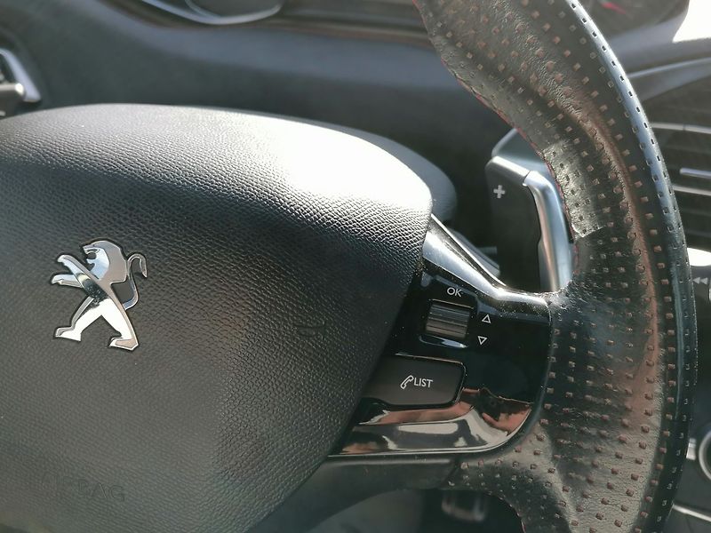 Peugeot 308 (2018) 2.0 HDi SW GT-Line 130kW A/T - fotka 19 z 28