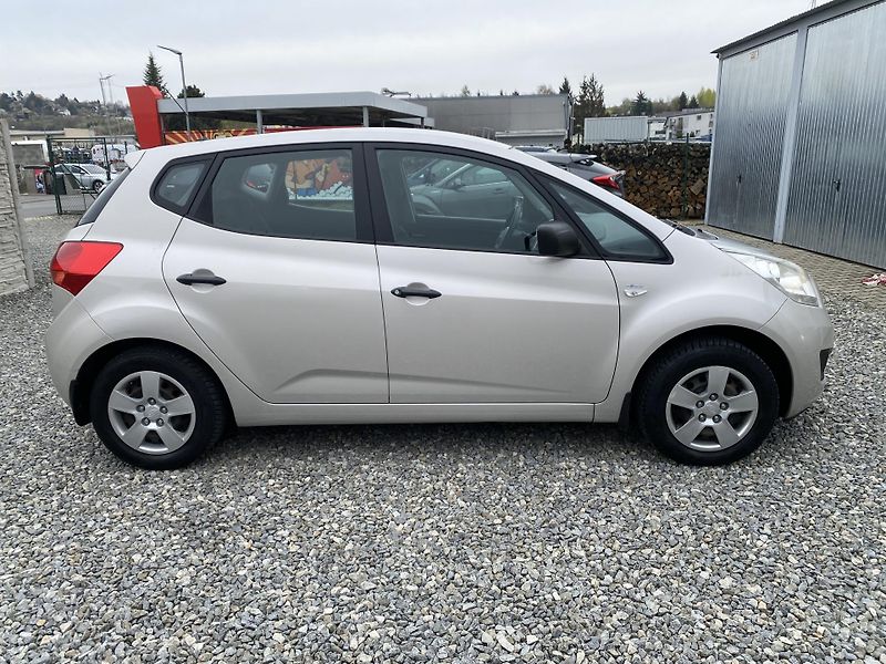 Kia Venga 1.4i 16v 90PS KLIMA SERVIS!!!  - fotka 10 z 144