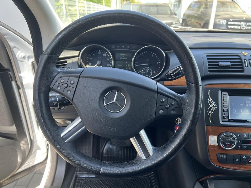 Mercedes-Benz Třídy R (2007) 320 CDi 165kW - fotka 9 z 43