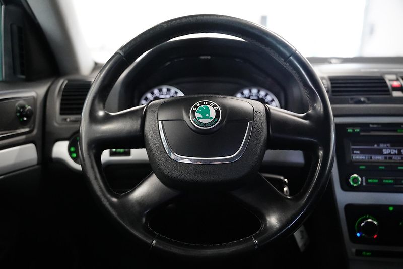 Škoda Octavia - fotka 15 z 20