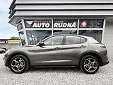 Alfa Romeo Stelvio 2,0T Q4 280PS 4x4 Automat - náhled 15