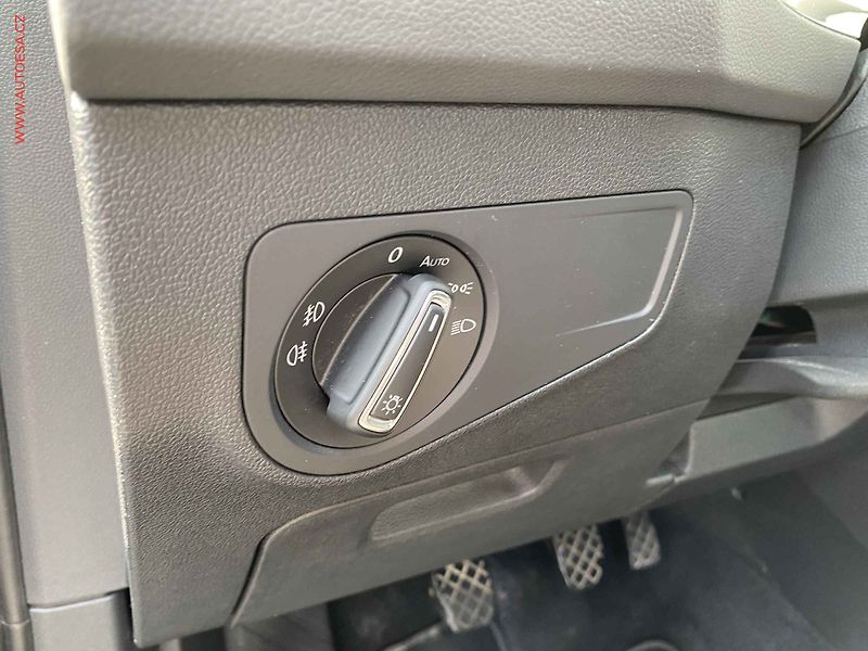 Volkswagen Tiguan (2018) 1.4 TSi, Trendline, LED, navi - fotka 14 z 17