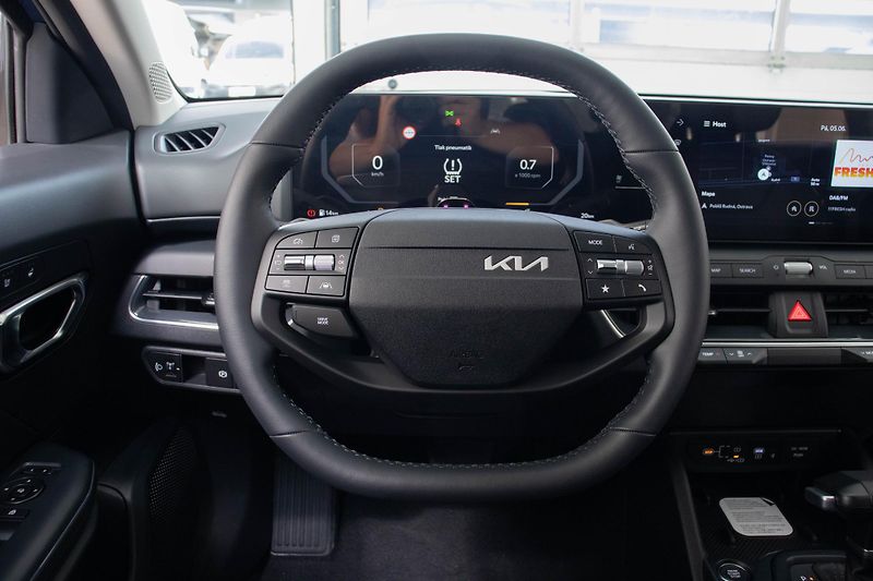 Kia K4 Sportswagon 1,6 T-GDi GPF 7DCT TOP - fotka 12 z 15