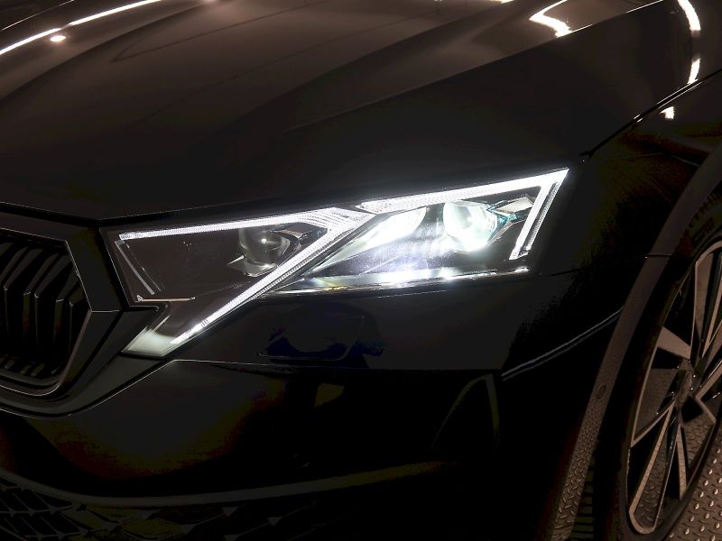 Škoda Octavia (2025) SPORTLINE 2.0TDI 110KW DSG PAN - fotka 10 z 41