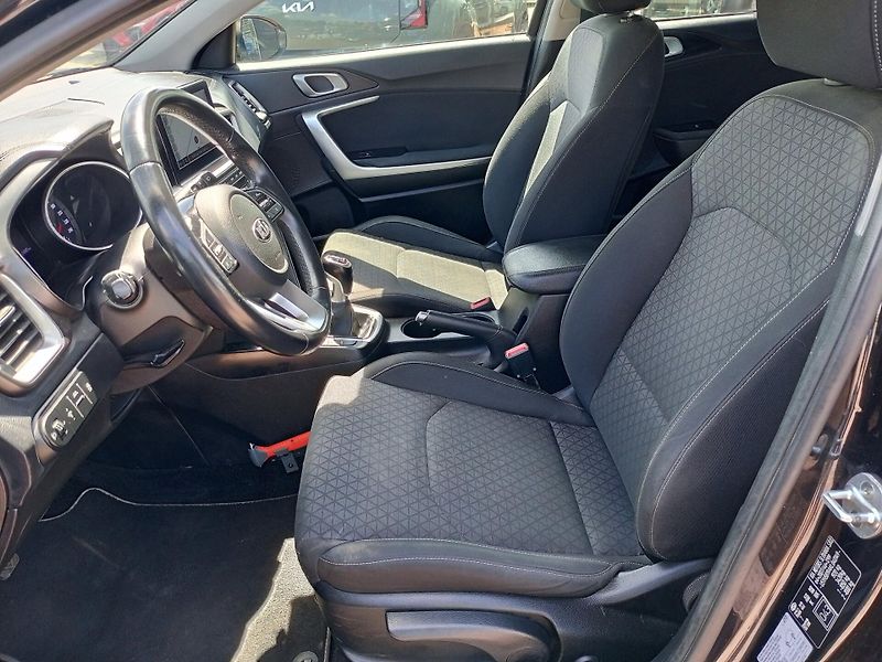 Kia Ceed (2019) SW CRDi Dynamic Line - fotka 9 z 10