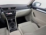 Škoda Superb (2016) 2.0 TDI, Navi, Bi-Xenony - náhled 8
