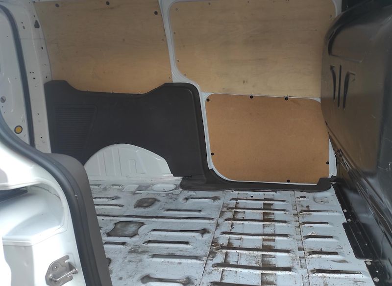 Ford Transit Connect 1,5EcoBlue L2, Trend, ČR - fotka 8 z 26