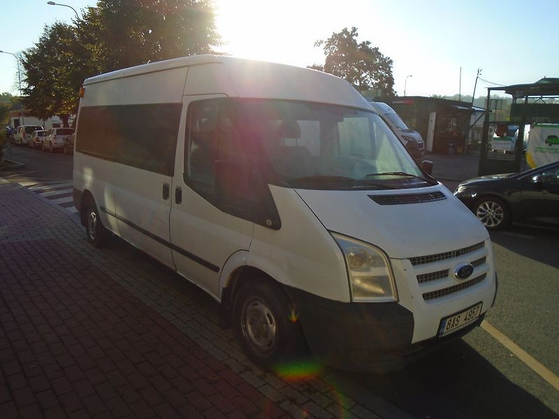Ford Transit (2013) 2.2 TDCi L3H2 BUS 9 míst * - fotka 3 z 33
