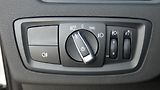BMW X1 xDrive 25i Advantage Aut. - náhled 10