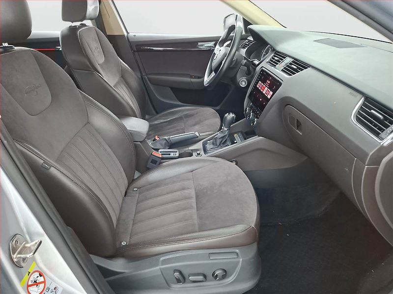 Škoda Octavia (2018) Laurin&Klement 2.0 TDI, 4X4 - fotka 9 z 21