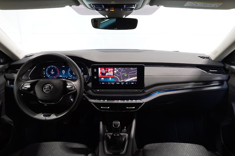 Škoda Octavia 2.0TDi,110kw,Style,Navi,ČR - fotka 18 z 32