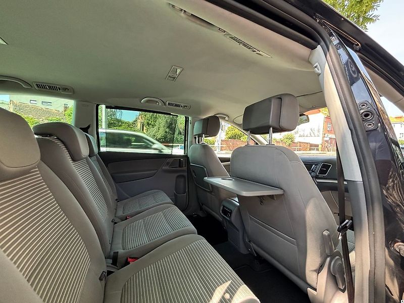 Seat Alhambra 2.0TDi-103kW/STYLE/7MÍST/MAN6/ - fotka 23 z 48