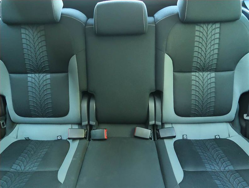 Škoda Yeti (2013) Adventure 1.4 TSI, Xenony - fotka 10 z 16