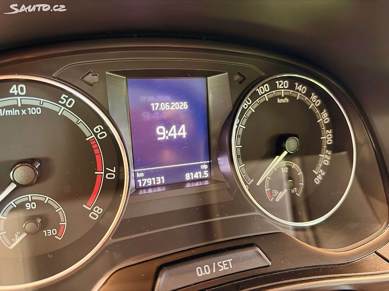 Škoda Fabia 1.0 TSi 70 Kw Style - fotka 8 z 24
