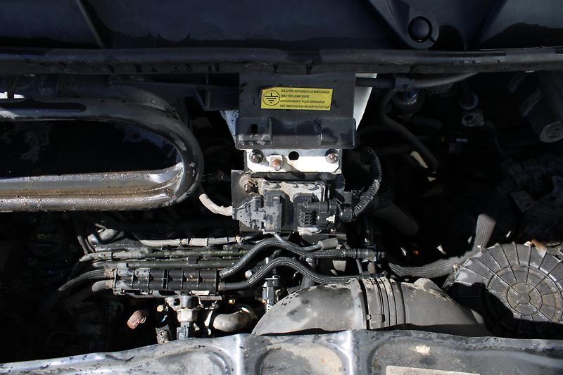 Peugeot Boxer 2,2 HDI L4H3+klima Havarované - fotka 19 z 20