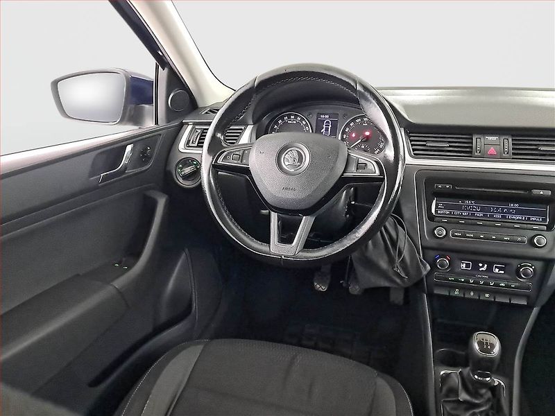 Škoda Rapid (2013) 1.6 TDI - fotka 7 z 17