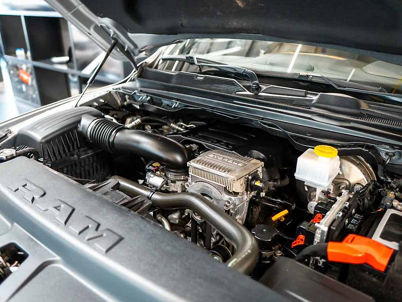 Dodge RAM (2022) 5.7 Longhorn RAMBOX Multitail - fotka 39 z 40