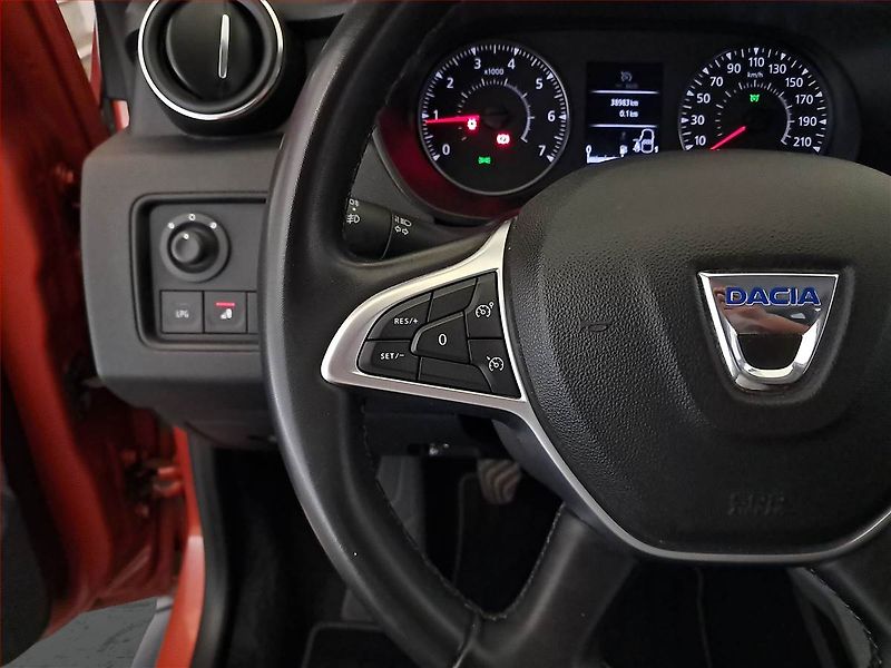 Dacia Duster (2022) 1.0 TCe, LPG, Serv.kniha, Navi - fotka 17 z 21