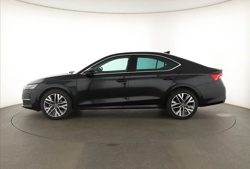 Škoda Octavia (2025) 2.0 TDI, Top Selection - fotka 3 z 18
